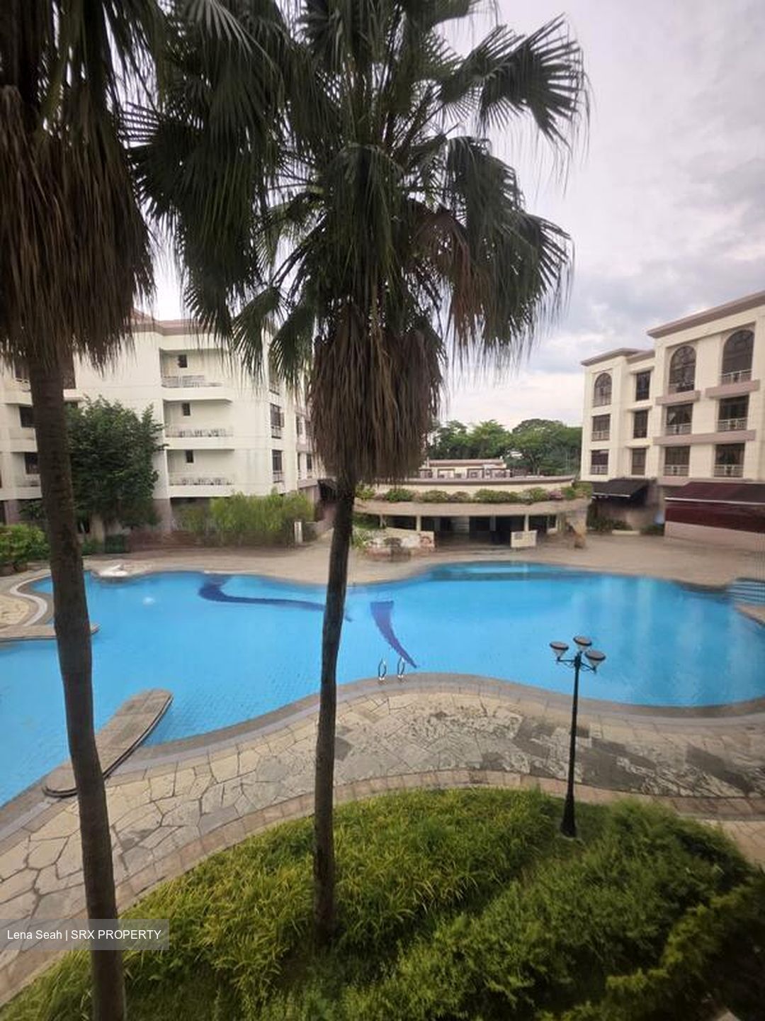 Seletaris (D27), Condominium #469677211